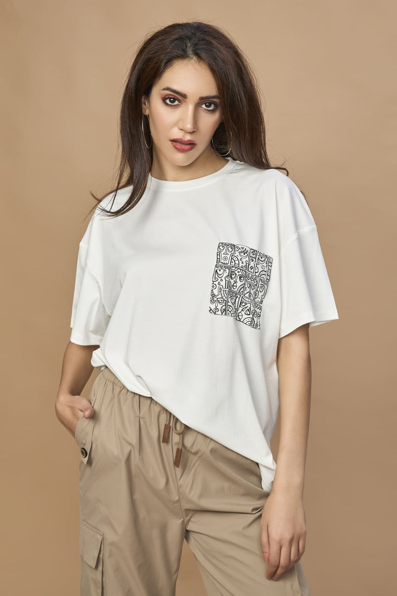 Unisex Oversized drop shoulder t-shirt- Abstract Pocket